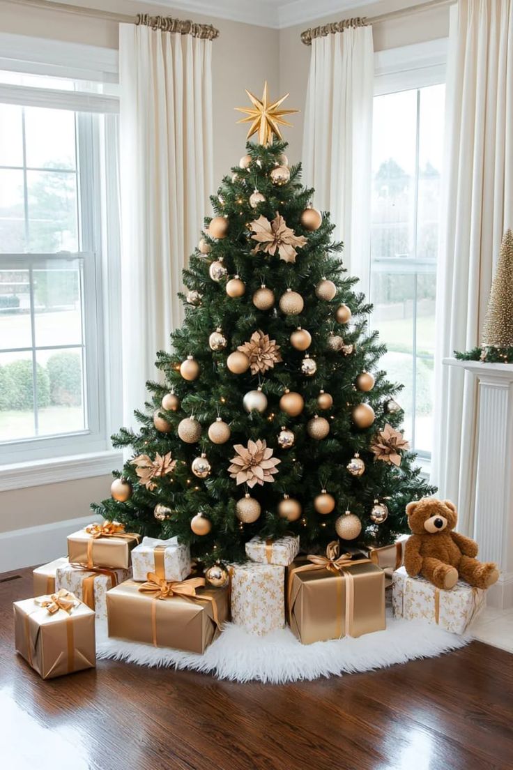 Christmas tree decor
